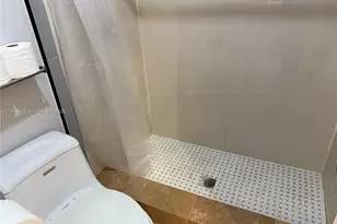 6360 NW 170th Terrace, Hialeah, FL 33015 - Photo 9