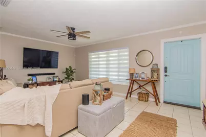 11810 SW 121st Ave, Miami, FL 33186 - Photo 7