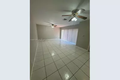 10944 Neptune Dr, Cooper City, FL 33026 - Photo 7