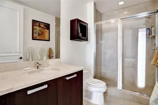 18101 Collins, Sunny Isles Beach, FL 33160 - Photo 55