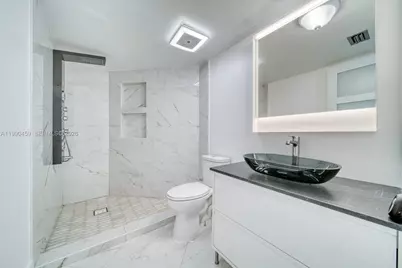 9151 W Sunrise Blvd, Plantation, FL 33322 - Photo 11