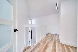 9151 W Sunrise Blvd, Plantation, FL 33322 - Photo 13