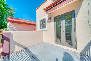 9151 W Sunrise Blvd, Plantation, FL 33322 - Photo 25