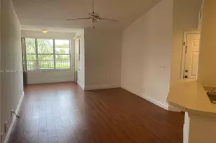 3330 N Pinewalk Dr N, Margate, FL 33063 - Photo 9