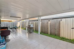 8798 NW 111th Terrace, Hialeah Gardens, FL 33018 - Photo 19