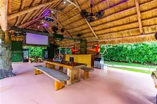 18851 SW 218th St, Miami, FL 33170 - Photo 23