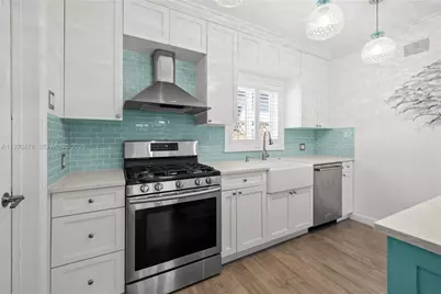 711 NE 72nd Ter, Miami, FL 33138 - Photo 9