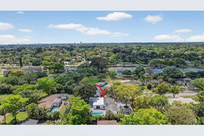 620 Camellia Ct, Plantation, FL 33317 - Photo 57