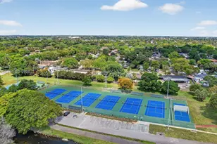 620 Camellia Ct, Plantation, FL 33317 - Photo 65