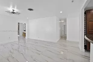 620 Camellia Ct, Plantation, FL 33317 - Photo 9