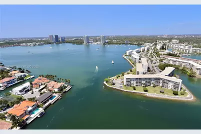 1000 Island Blvd #PH2, Aventura, FL 33160 - Photo 27