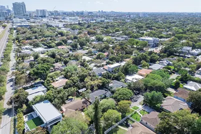 261 NE 47th St, Miami, FL 33137 - Photo 83