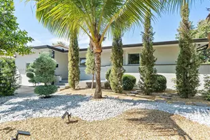 261 NE 47th St, Miami, FL 33137 - Photo 7