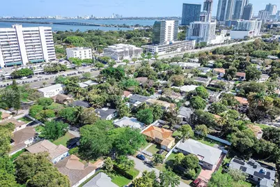 261 NE 47th St, Miami, FL 33137 - Photo 85