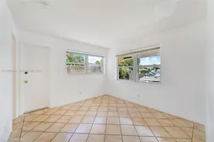 924 NE 17th Terrace, Fort Lauderdale, FL 33304 - Photo 5