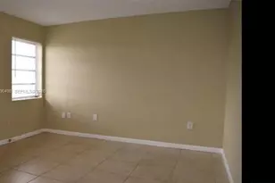 399 NW 72nd Ave, Miami, FL 33126 - Photo 5