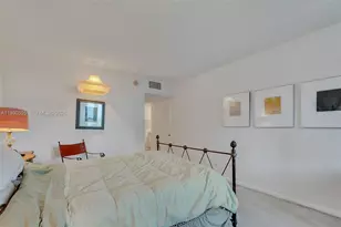 2301 Collins Ave, Miami Beach, FL 33139 - Photo 17