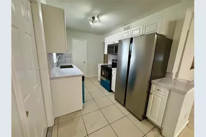 121 NE Prima Vista Blvd #House, Port Saint Lucie, FL 34983 - Photo 11