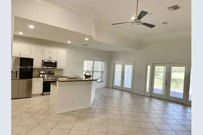 11289 NW 65th Mnr #0, Parkland, FL 33076 - Photo 5