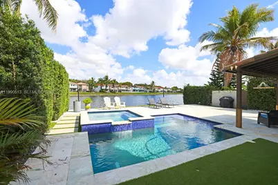 11143 NW 72nd Ter, Doral, FL 33178 - Photo 27