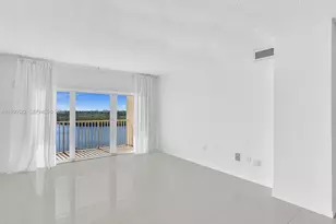300 Bayview Dr, Sunny Isles Beach, FL 33160 - Photo 33