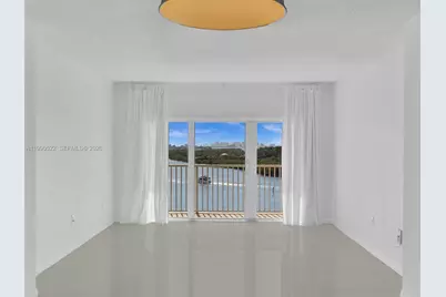 300 Bayview Dr #902, Sunny Isles Beach, FL 33160 - Photo 27