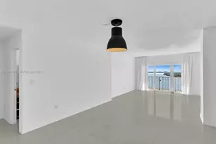 300 Bayview Dr, Sunny Isles Beach, FL 33160 - Photo 25