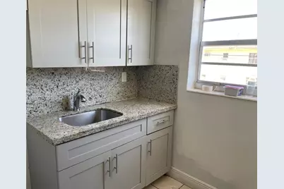 1787 SW 7th St #7, Miami, FL 33135 - Photo 5
