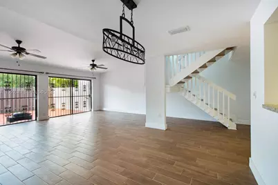 10520 SW 75th Ln, Miami, FL 33173 - Photo 3