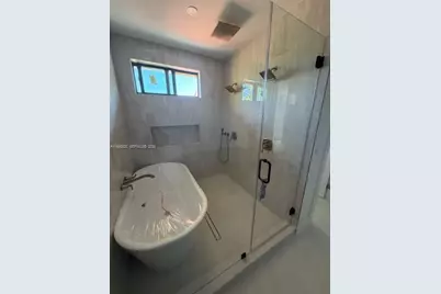 2800 SW 38th Ct, Miami, FL 33134 - Photo 9