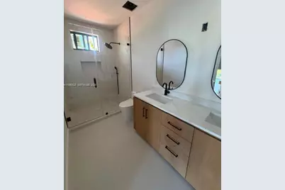 2800 SW 38th Ct, Miami, FL 33134 - Photo 17