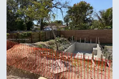 2800 SW 38th Ct, Miami, FL 33134 - Photo 19