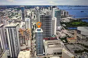121 NE 5th St, Miami, FL 33132 - Photo 1