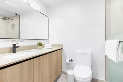 121 NE 5th St #2611, Miami, FL 33132 - Photo 13