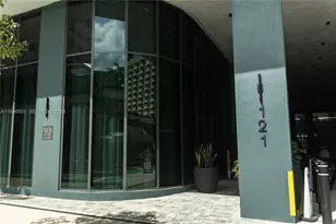 121 NE 5th St, Miami, FL 33132 - Photo 5