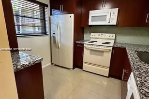 10845 SW 112th Ave, Miami, FL 33176 - Photo 5