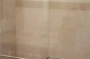 453 Lakeview Dr, Weston, FL 33326 - Photo 21