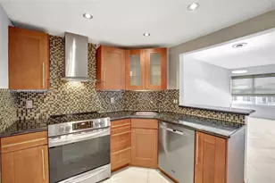 3700 Galt Ocean Dr, Fort Lauderdale, FL 33308 - Photo 9