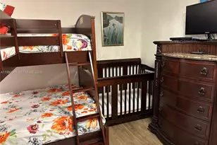 6039 Collins Ave, Miami Beach, FL 33140 - Photo 7