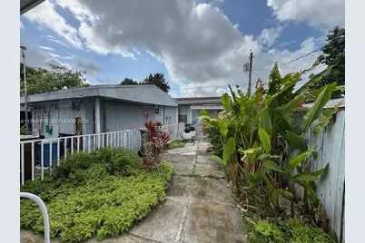 174 E 15th St, Hialeah, FL 33010 - Photo 11