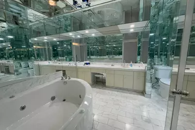 19707 Turnberry Way #9D, Aventura, FL 33180 - Photo 17