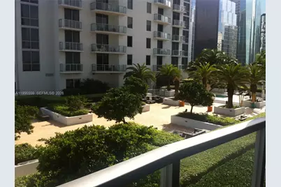 1050 Brickell Av #1406, Miami, FL 33131 - Photo 11