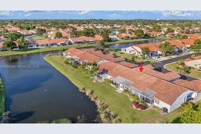 15465 Lake Magnolia Place, Delray Beach, FL 33484 - Photo 3