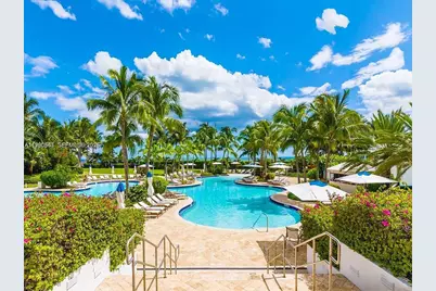 50 S Pointe Dr #504, Miami Beach, FL 33139 - Photo 3