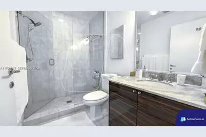 50 S Pointe Dr #504, Miami Beach, FL 33139 - Photo 9