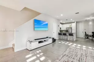 10828 SW 235th St, Miami, FL 33032 - Photo 7