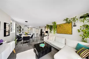 1665 Bay Rd, Miami Beach, FL 33139 - Photo 7