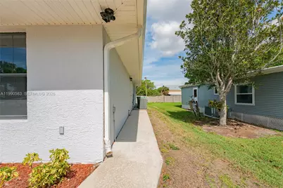 1063 Mayford Lake Rd, Moore Haven, FL 33471 - Photo 15