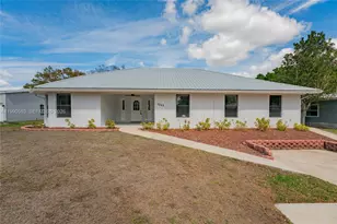 1063 Mayford Lake Rd, Moore Haven, FL 33471 - Photo 19