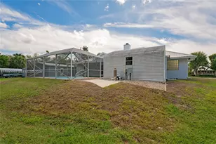 1063 Mayford Lake Rd, Moore Haven, FL 33471 - Photo 7